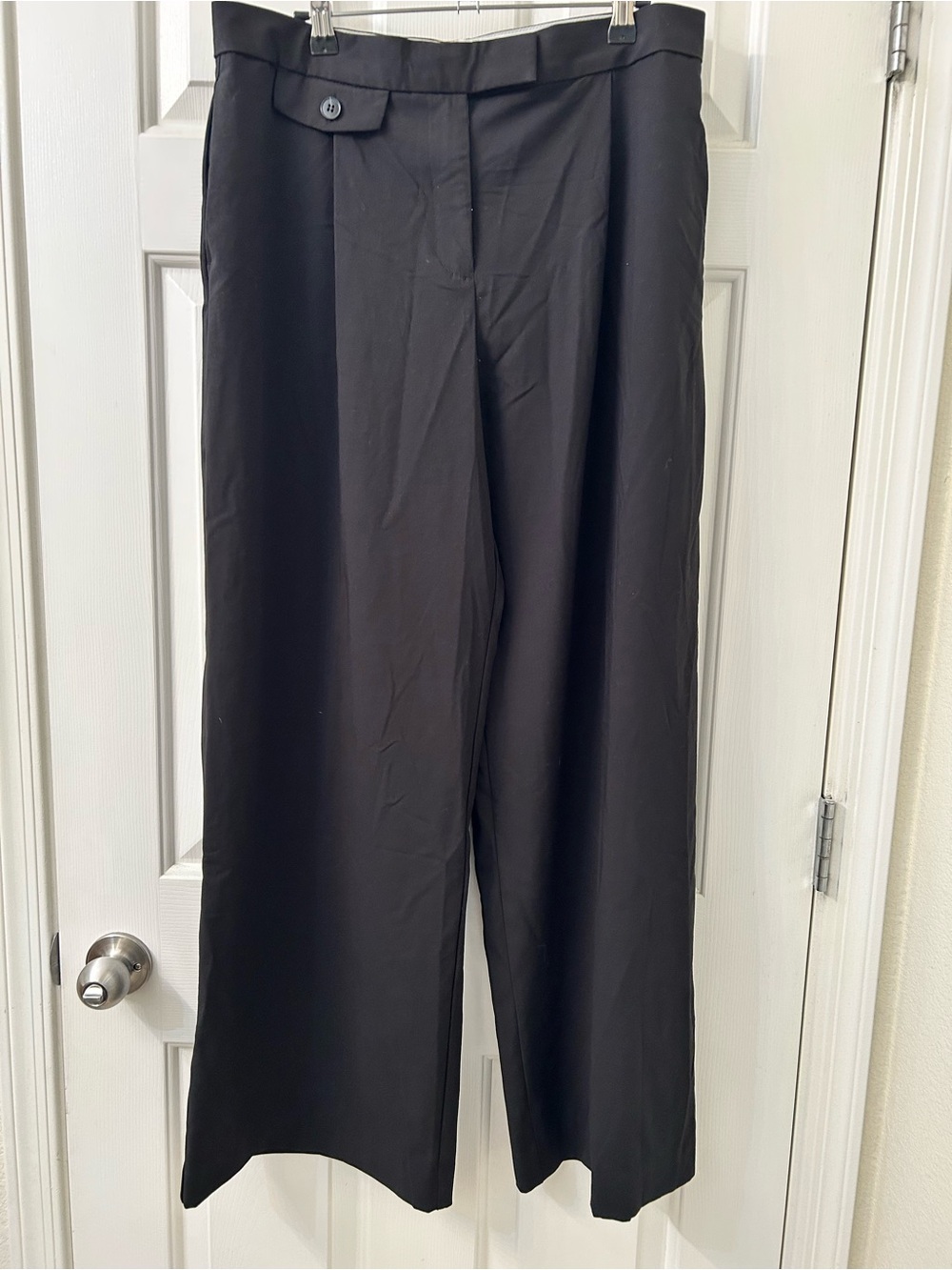 NWT Women’s Zara Black Wide-Leg Trousers with Button Tab